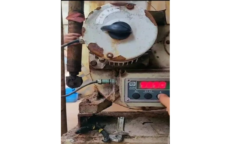 工艺远程给信号电动完美网页版登录入口门执行器不动作的故障维修